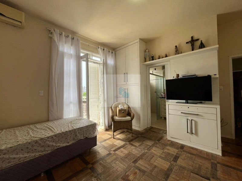 Excelente casa com 4 quartos no Centro - Florianópolis: 14ª foto da galeria de imagens do imóvel