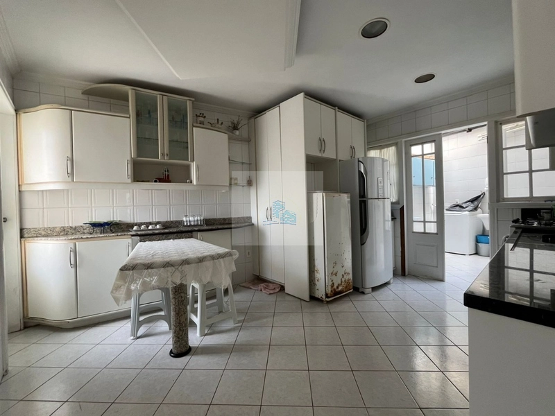 Excelente casa com 4 quartos no Centro - Florianópolis: 9ª foto da galeria de imagens do imóvel