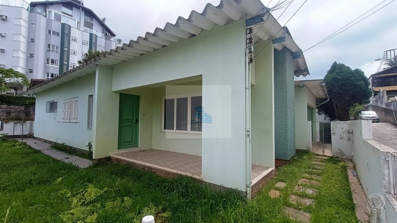 Casa Residencial de 252m² com 4 quartos no João Paulo: 1ª foto da galeria de imagens do imóvel