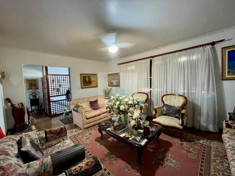 Casa com 4 quartos no bairro Coqueiros, Florianópolis.: 5ª foto da galeria de imagens do imóvel