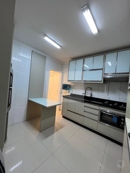 Apartamento com 3 dormitórios sendo 1 suíte no Centro: 8ª foto da galeria de imagens do imóvel