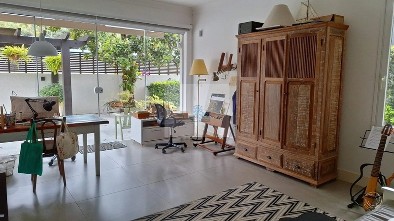 Casa residencial a venda , mobiliada e finamente decorada em Jurere: 6ª foto da galeria de imagens do imóvel
