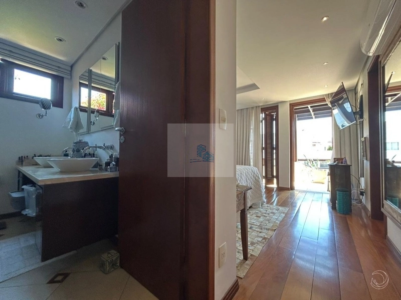 Casa Residencial de 530m² com 4 quartos no João Paulo: 14ª foto da galeria de imagens do imóvel