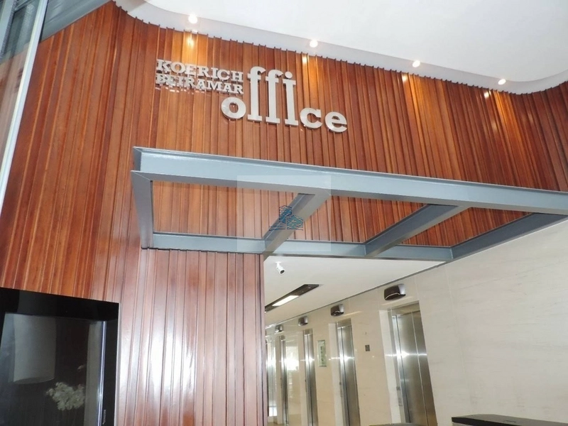 Sala com 35m² no centro de Florianópolis Koerich Beira mar Office: 5ª foto da galeria de imagens do imóvel