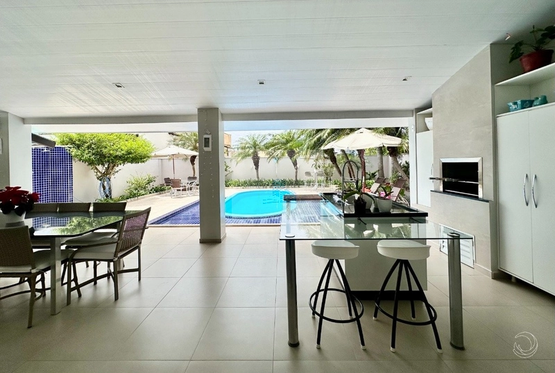 Casa Residencial com 4 quartos sendo 3 suítes e 540 m² na Praia Brava: 25ª foto da galeria de imagens do imóvel
