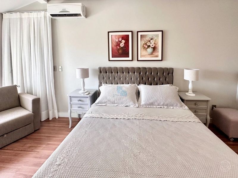 Casa Residencial com 4 quartos sendo 3 suítes e 540 m² na Praia Brava: 18ª foto da galeria de imagens do imóvel
