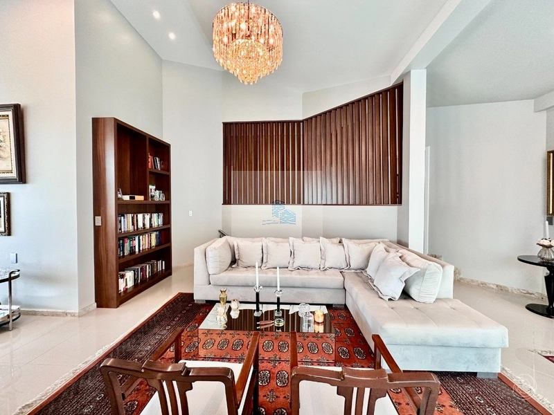 Casa Residencial com 4 quartos sendo 3 suítes e 540 m² na Praia Brava: 6ª foto da galeria de imagens do imóvel