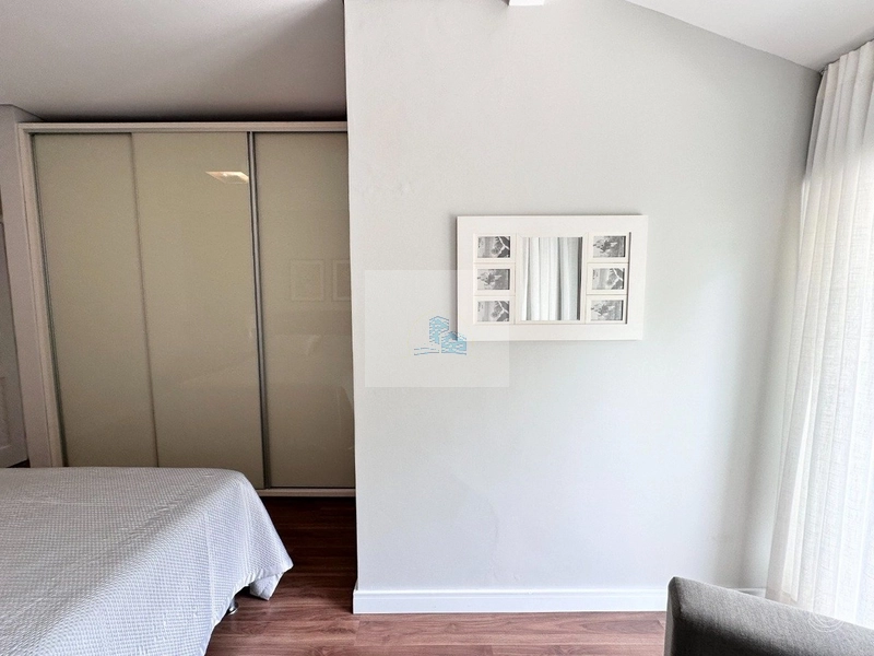 Casa Residencial com 4 quartos sendo 3 suítes e 540 m² na Praia Brava: 16ª foto da galeria de imagens do imóvel