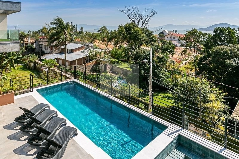Magnífica Casa à Venda em Cacupé, SC: 20ª foto da galeria de imagens do imóvel