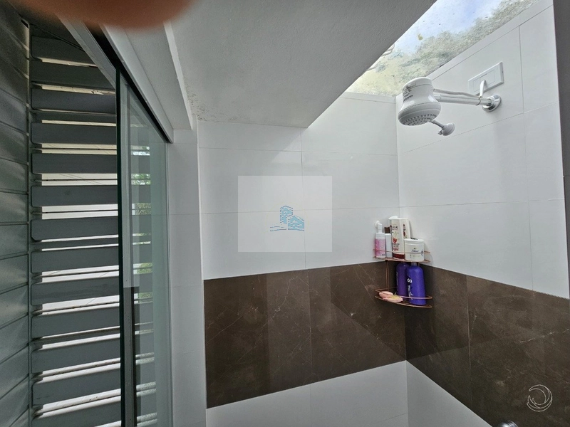 Casa Residencial de 190m² com 3 quartos na Cachoeira do Bom Jesus: 12ª foto da galeria de imagens do imóvel