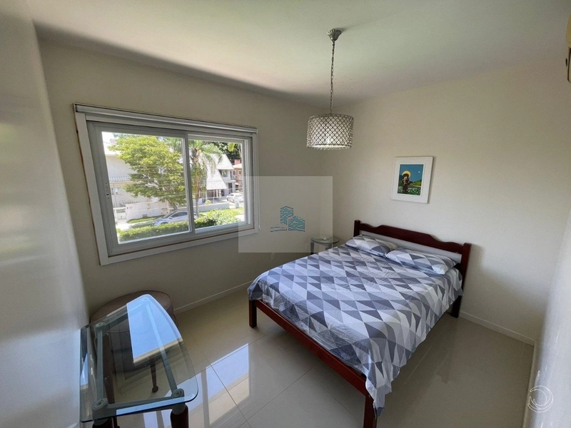 Casa Residencial de 258m² com 5 quartos em Jurerê: 20ª foto da galeria de imagens do imóvel