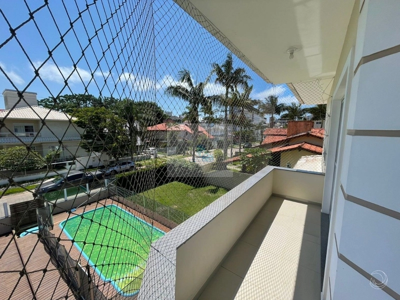 Casa Residencial de 258m² com 5 quartos em Jurerê: 22ª foto da galeria de imagens do imóvel