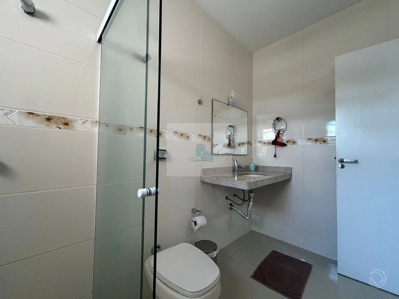 Casa Residencial de 258m² com 5 quartos em Jurerê: 13ª foto da galeria de imagens do imóvel