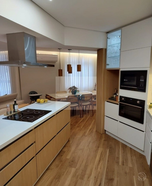 Apartamento com 3 quartos no Centro de Florianópolis: 10ª foto da galeria de imagens do imóvel