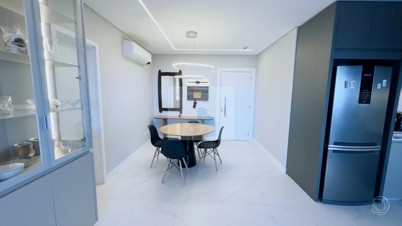 Apartamento de 3 dormitórios sendo 2 suites no bairro Estreito: 11ª foto da galeria de imagens do imóvel