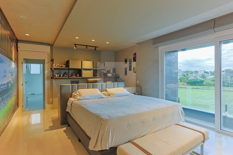Casa Alto Padrão com 5 quartos 4 suites em Jurerê Internacional: 10ª foto da galeria de imagens do imóvel