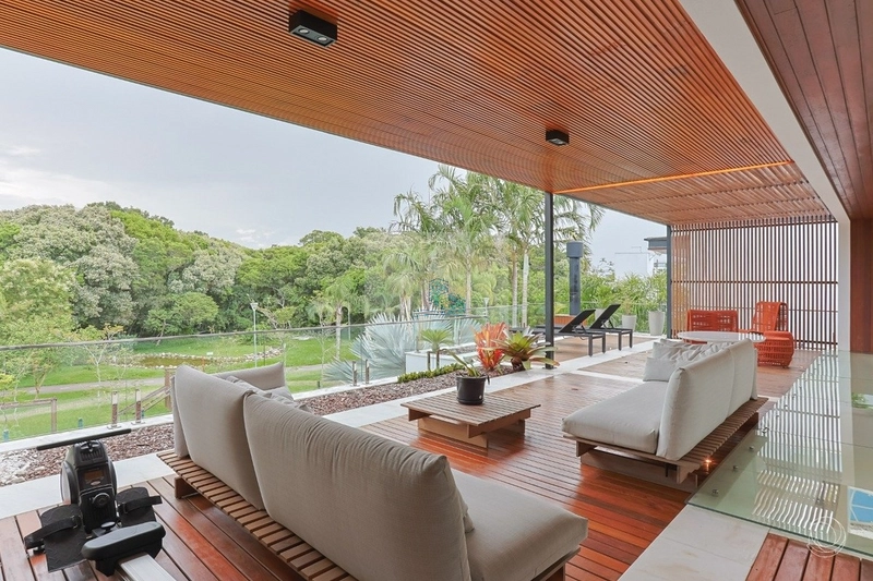 Casa Alto Padrão com 5 quartos 4 suites em Jurerê Internacional: 17ª foto da galeria de imagens do imóvel
