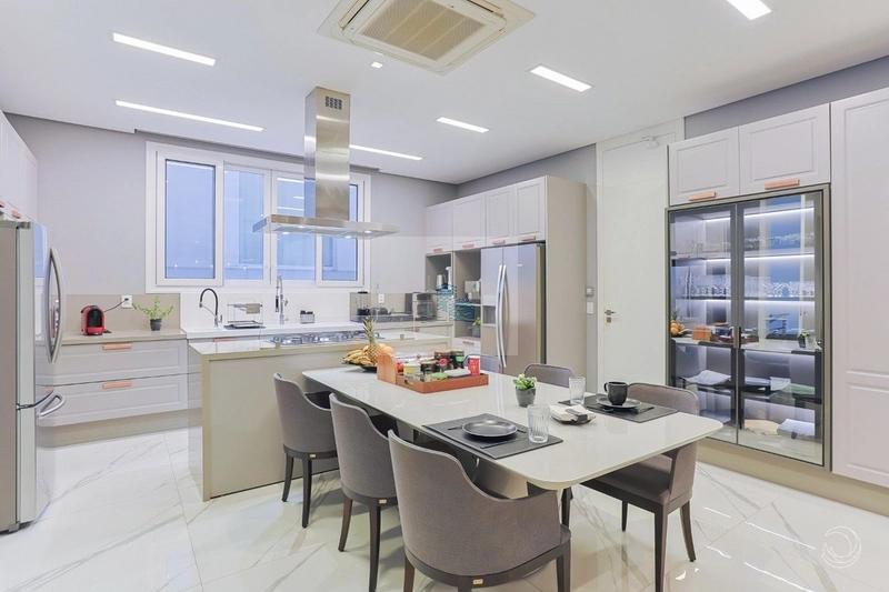 Casa Alto Padrão com 5 quartos 4 suites em Jurerê Internacional: 29ª foto da galeria de imagens do imóvel