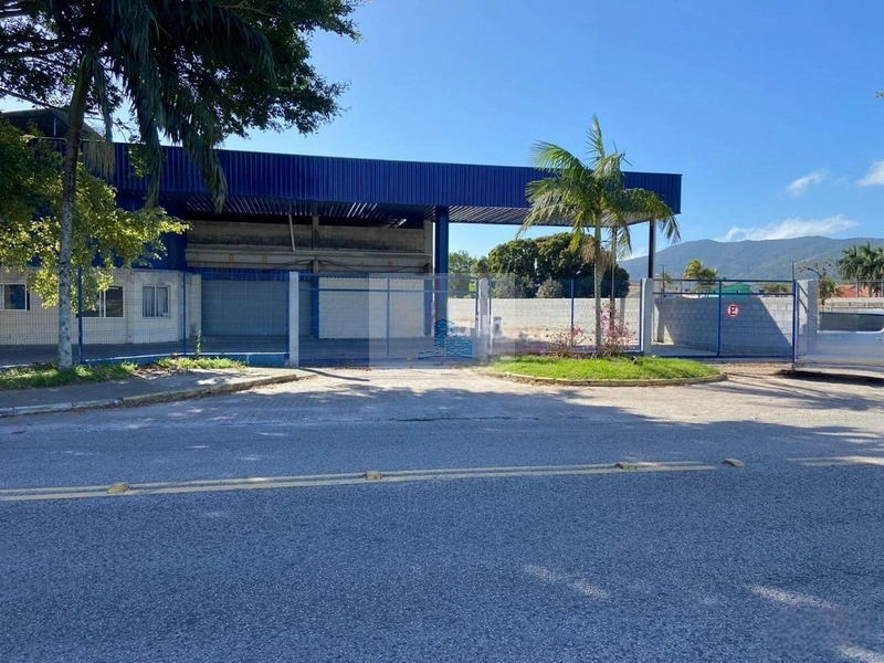 Galpão comercial à venda, 4475m² - Carianos - Florianópolis/SC: 3ª foto da galeria de imagens do imóvel