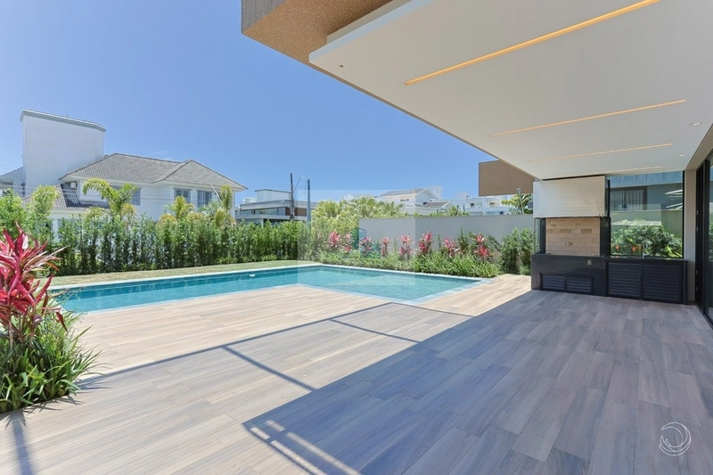 Casa Alto Padrão com 775,00m² e 6 suites em Jurerê Internacional: 27ª foto da galeria de imagens do imóvel