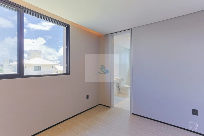 Casa Alto Padrão com 775,00m² e 6 suites em Jurerê Internacional: 22ª foto da galeria de imagens do imóvel