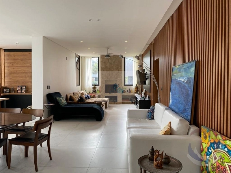 Casa Residencial de 6 dormitórios Lagoa Conceição: 10ª foto da galeria de imagens do imóvel