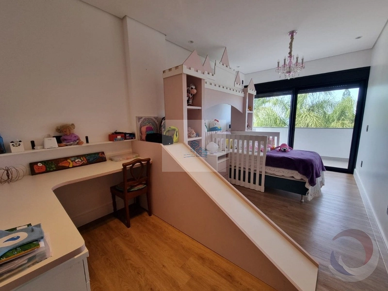 Casa Residencial de 6 dormitórios Lagoa Conceição: 27ª foto da galeria de imagens do imóvel