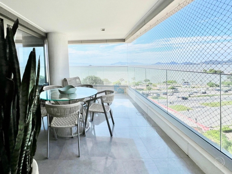 Apartamento com 309,71m², 4 suítes e 3 vagas na Beira Mar: 8ª foto da galeria de imagens do imóvel