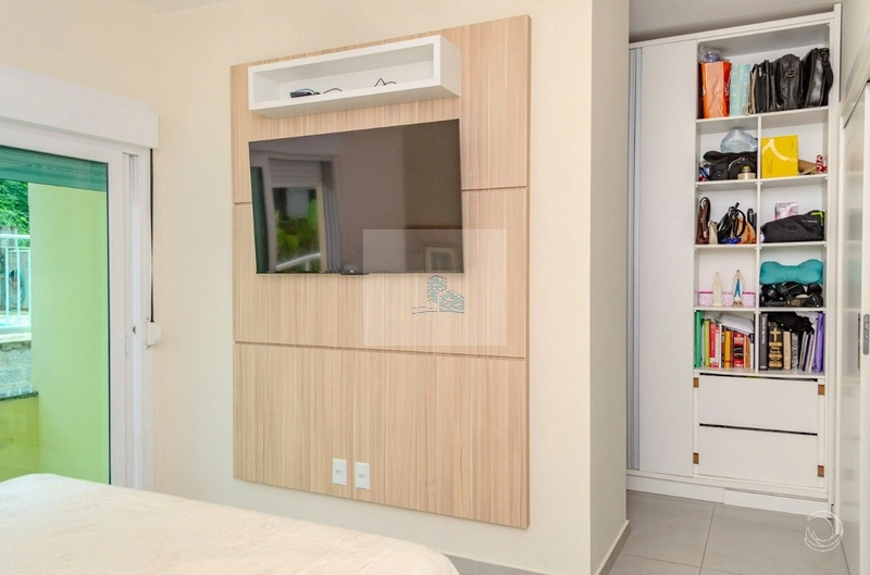 Casa Residencial de 254m² com 6 quartos na Trindade: 9ª foto da galeria de imagens do imóvel