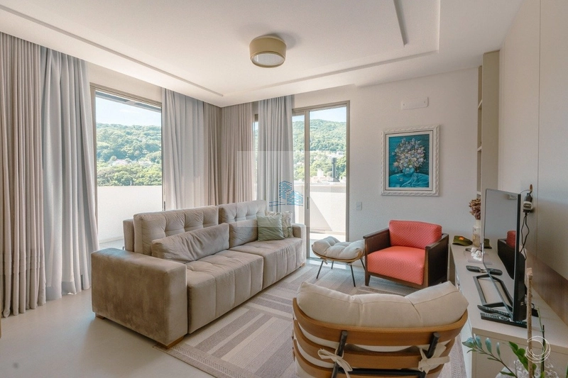 Cobertura com 3 suítes e 201,71m² no Córrego Grande: 1ª foto da galeria de imagens do imóvel