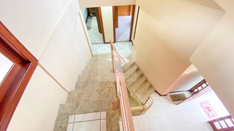 Casa Residencial de 4 quartos no Itacorubi: 30ª foto da galeria de imagens do imóvel