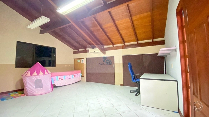 Casa Residencial de 4 quartos no Itacorubi: 22ª foto da galeria de imagens do imóvel
