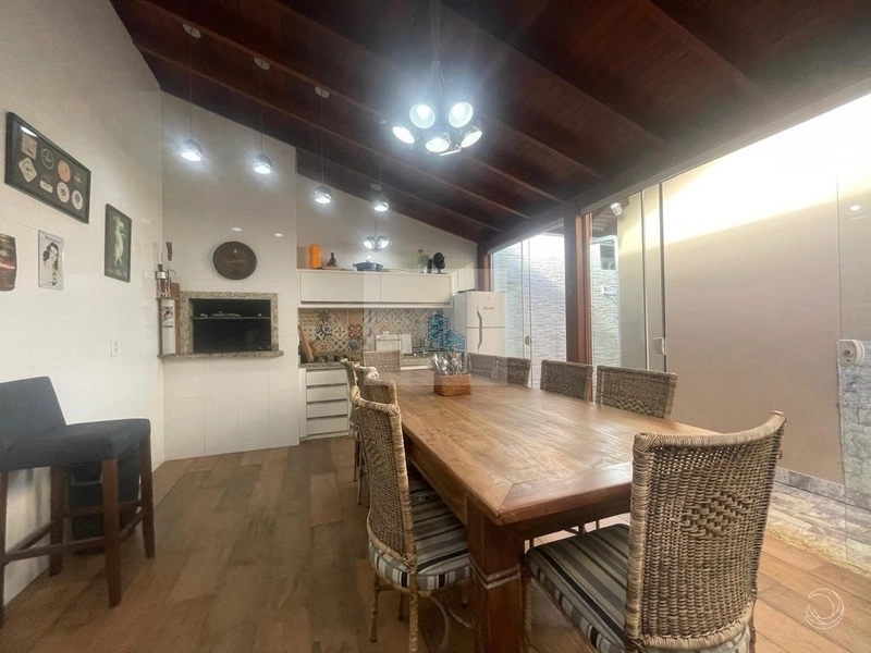 Casa Residencial com 3 quartos no Córrego Grande: 15ª foto da galeria de imagens do imóvel