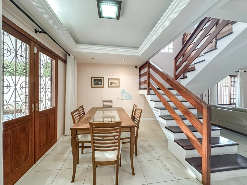 Casa residencial com 4 quartos em Santa Monica: 3ª foto da galeria de imagens do imóvel