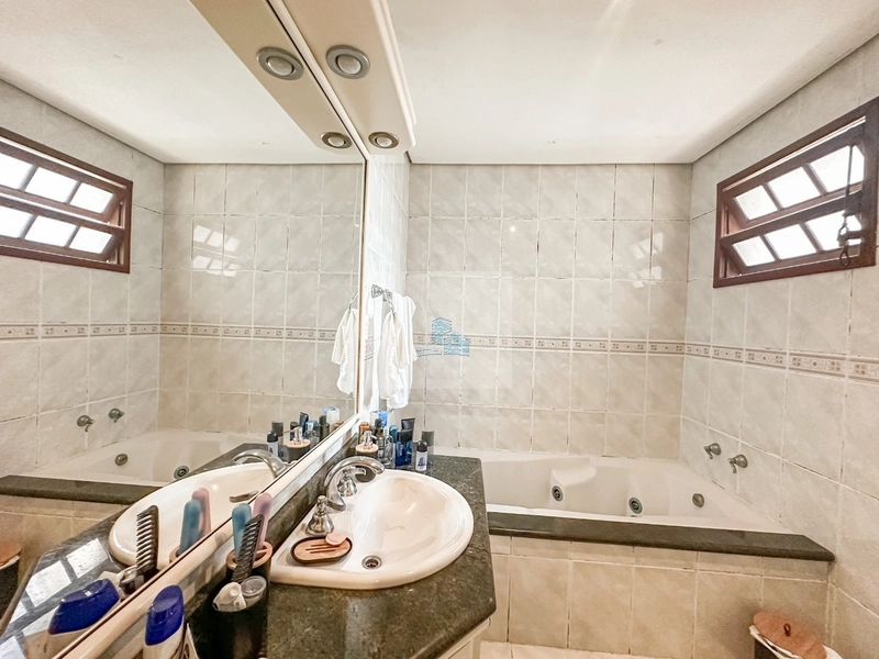 Casa residencial com 4 quartos em Santa Monica: 15ª foto da galeria de imagens do imóvel