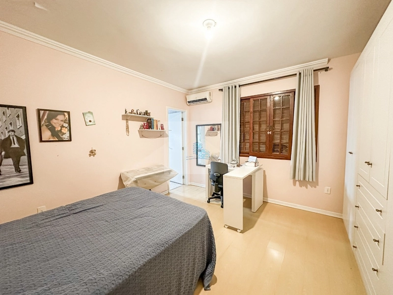 Casa residencial com 4 quartos em Santa Monica: 17ª foto da galeria de imagens do imóvel