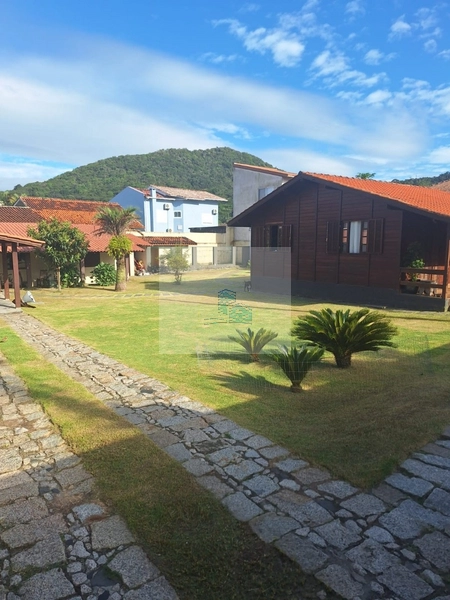 Terreno à venda no bairro Sambaqui área de 720m2: 12ª foto da galeria de imagens do imóvel
