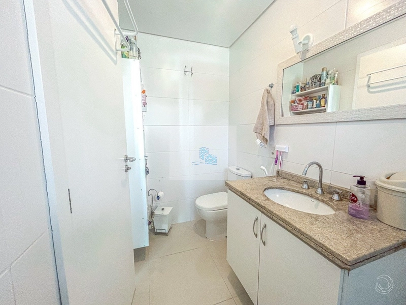 Apartamento com 4 quartos no bairro Itacorubi, Florianópolis.: 4ª foto da galeria de imagens do imóvel