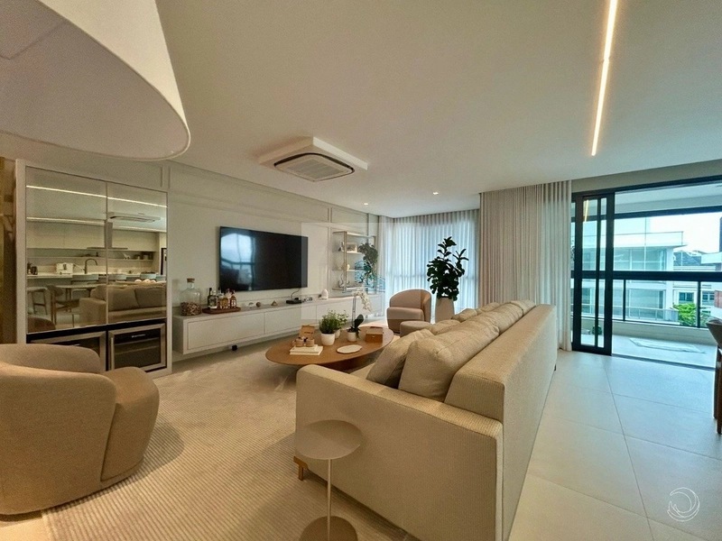Apartamento Duplex em Jurerê com 198,95 m², 4 suítes: 22ª foto da galeria de imagens do imóvel