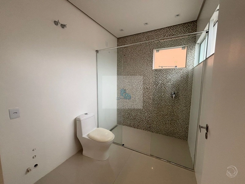 Casa Residencial de 245m² com 4 Quartos na Pedra Branca: 15ª foto da galeria de imagens do imóvel