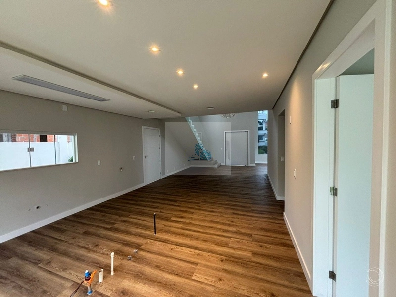 Casa Residencial de 245m² com 4 Quartos na Pedra Branca: 29ª foto da galeria de imagens do imóvel