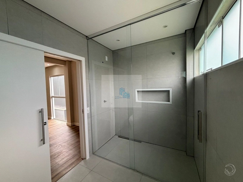 Casa Residencial de 245m² com 4 Quartos na Pedra Branca: 18ª foto da galeria de imagens do imóvel