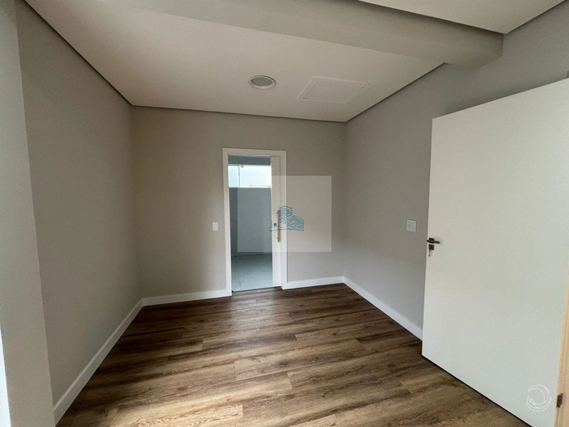 Casa Residencial de 245m² com 4 Quartos na Pedra Branca: 22ª foto da galeria de imagens do imóvel