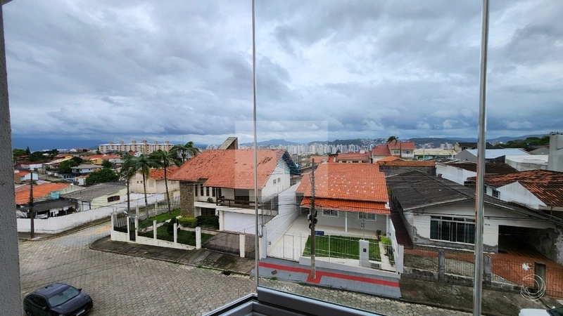 Apartamento com 3 quartos no bairro Capoeiras, Florianópolis.: 4ª foto da galeria de imagens do imóvel