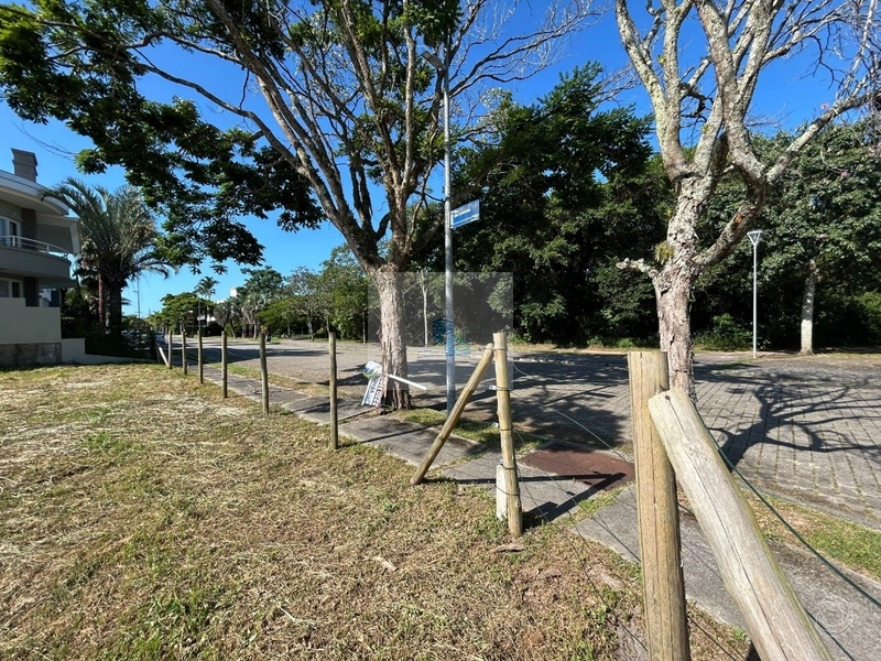 Terreno a venda em Jurere Internacional Amoreville: 3ª foto da galeria de imagens do imóvel