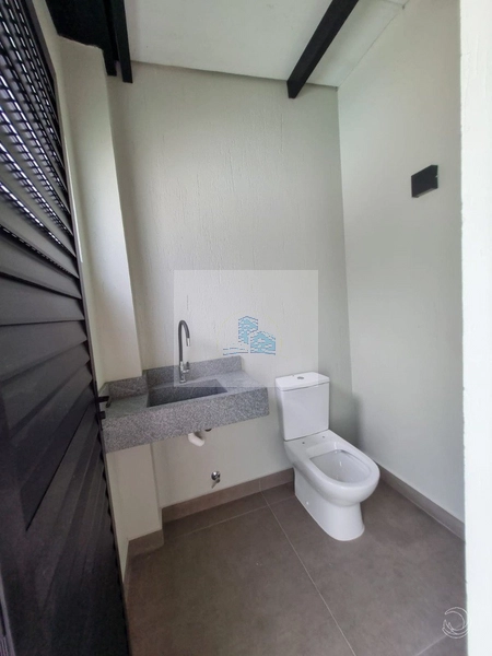 Casa com 360m² e 3 suítes no Córrego Grande: 16ª foto da galeria de imagens do imóvel