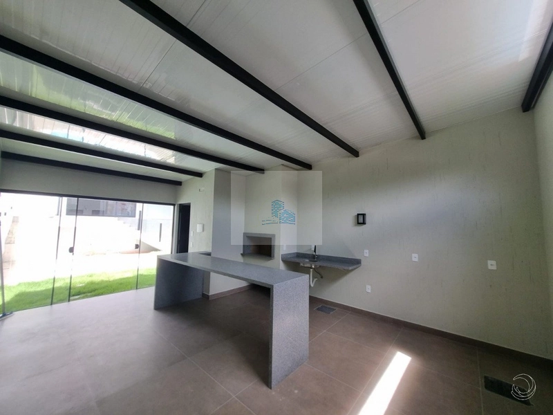 Casa com 360m² e 3 suítes no Córrego Grande: 18ª foto da galeria de imagens do imóvel