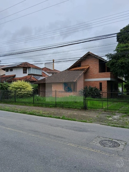 Terreno de 583m² na Santa Mônica: 4ª foto da galeria de imagens do imóvel