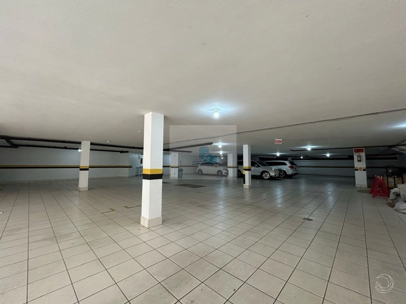 Apartamento de 226m² com 4 Quartos no Centro: 31ª foto da galeria de imagens do imóvel