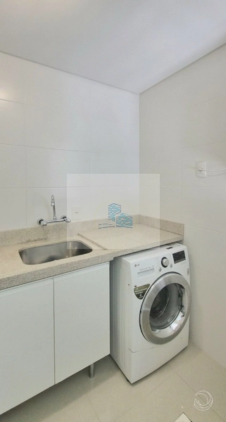 Apartamento com 4 quartos sendo 1 suíte no Itacorubi: 11ª foto da galeria de imagens do imóvel